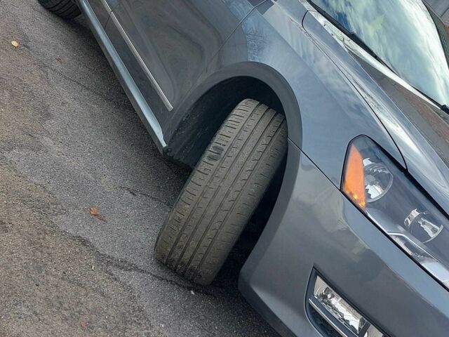 Сірий Фольксваген Пассат, об'ємом двигуна 2 л та пробігом 226 тис. км за 11700 $, фото 1 на Automoto.ua