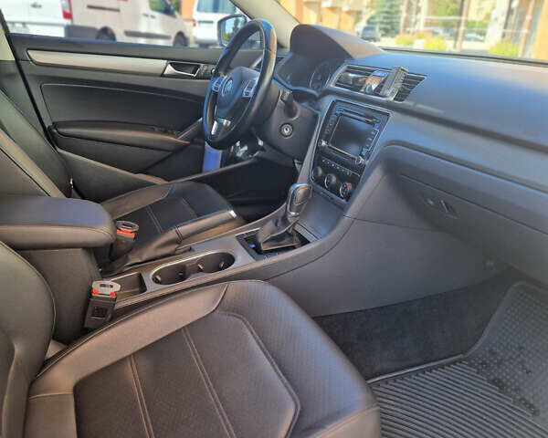 Сірий Фольксваген Пассат, об'ємом двигуна 1.8 л та пробігом 170 тис. км за 9999 $, фото 2 на Automoto.ua