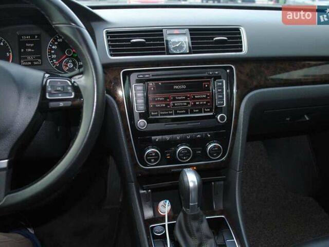 Сірий Фольксваген Пассат, об'ємом двигуна 1.97 л та пробігом 235 тис. км за 12999 $, фото 31 на Automoto.ua