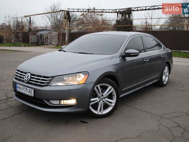 Сірий Фольксваген Пассат, об'ємом двигуна 1.97 л та пробігом 235 тис. км за 12999 $, фото 9 на Automoto.ua