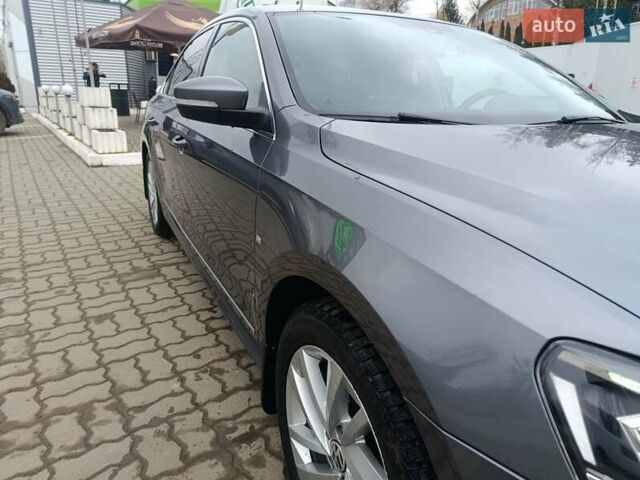 Сірий Фольксваген Пассат, об'ємом двигуна 1.97 л та пробігом 190 тис. км за 12000 $, фото 9 на Automoto.ua