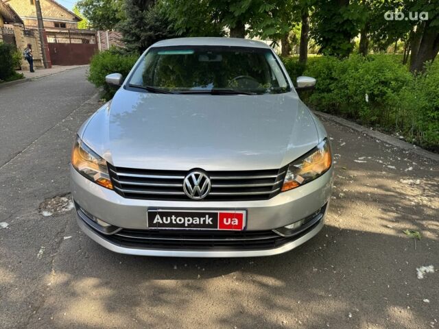 Серый Фольксваген Пассат, объемом двигателя 1.8 л и пробегом 245 тыс. км за 11390 $, фото 1 на Automoto.ua