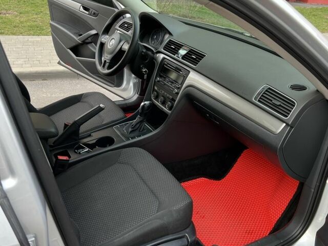 Серый Фольксваген Пассат, объемом двигателя 1.8 л и пробегом 230 тыс. км за 8900 $, фото 13 на Automoto.ua