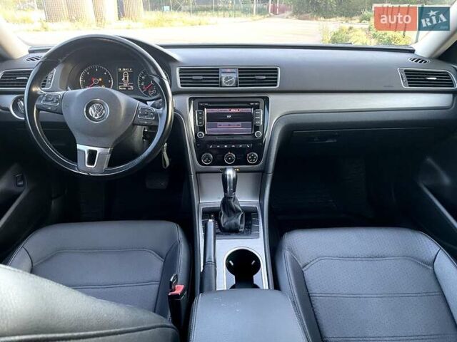Сірий Фольксваген Пассат, об'ємом двигуна 1.97 л та пробігом 266 тис. км за 11500 $, фото 5 на Automoto.ua