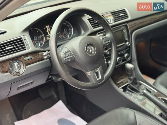 Серый Фольксваген Пассат, объемом двигателя 2 л и пробегом 161 тыс. км за 13800 $, фото 30 на Automoto.ua