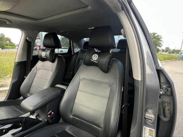 Сірий Фольксваген Пассат, об'ємом двигуна 1.8 л та пробігом 120 тис. км за 11500 $, фото 10 на Automoto.ua