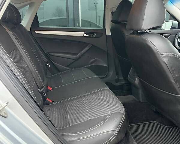 Серый Фольксваген Пассат, объемом двигателя 1.8 л и пробегом 184 тыс. км за 7999 $, фото 10 на Automoto.ua