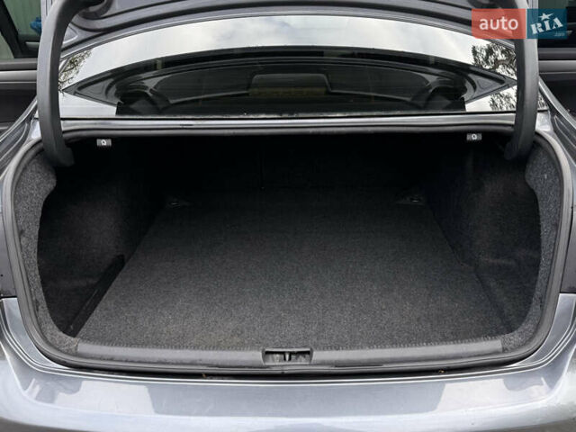 Серый Фольксваген Пассат, объемом двигателя 1.8 л и пробегом 197 тыс. км за 10499 $, фото 61 на Automoto.ua