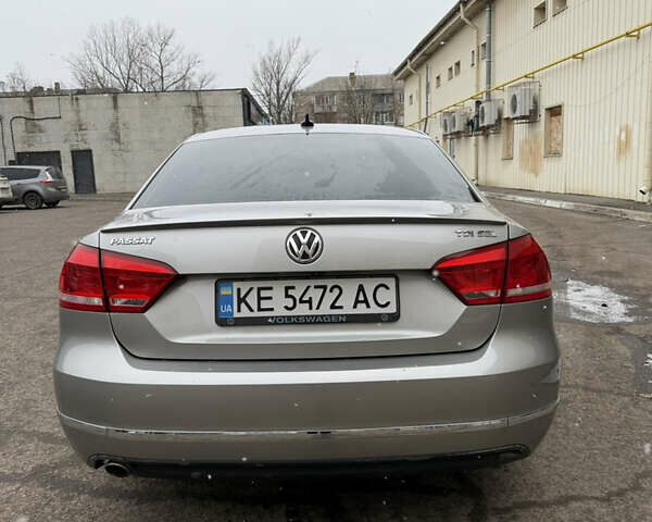 Серый Фольксваген Пассат, объемом двигателя 1.97 л и пробегом 186 тыс. км за 12500 $, фото 11 на Automoto.ua