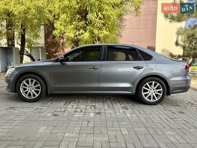 Сірий Фольксваген Пассат, об'ємом двигуна 1.8 л та пробігом 200 тис. км за 7999 $, фото 13 на Automoto.ua