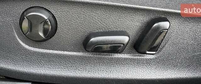 Серый Фольксваген Пассат, объемом двигателя 1.8 л и пробегом 199 тыс. км за 7800 $, фото 13 на Automoto.ua