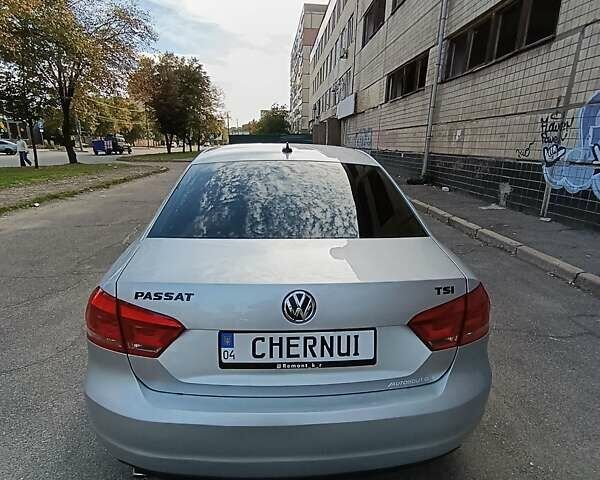 Серый Фольксваген Пассат, объемом двигателя 1.8 л и пробегом 232 тыс. км за 9750 $, фото 5 на Automoto.ua