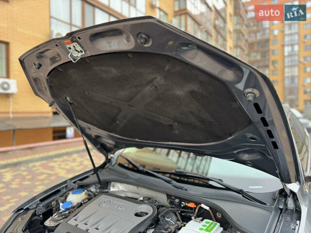 Серый Фольксваген Пассат, объемом двигателя 2 л и пробегом 161 тыс. км за 13800 $, фото 42 на Automoto.ua