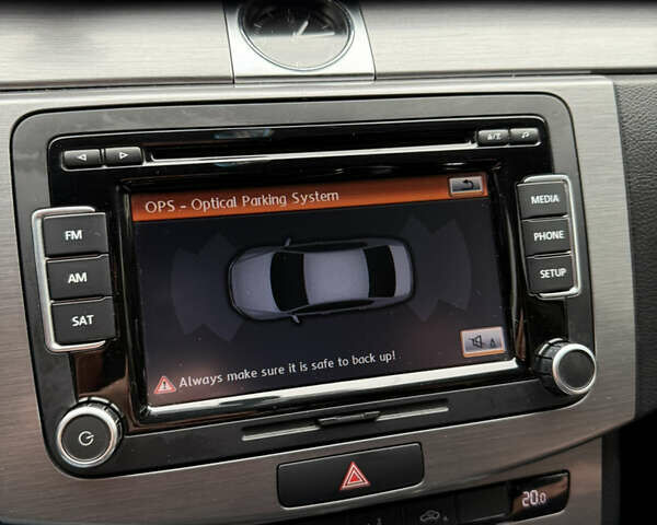 Серый Фольксваген Пассат, объемом двигателя 1.97 л и пробегом 277 тыс. км за 12150 $, фото 28 на Automoto.ua