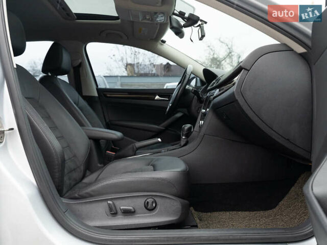 Сірий Фольксваген Пассат, об'ємом двигуна 2 л та пробігом 142 тис. км за 13200 $, фото 25 на Automoto.ua