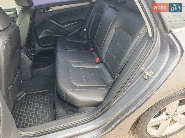 Сірий Фольксваген Пассат, об'ємом двигуна 1.8 л та пробігом 130 тис. км за 10999 $, фото 12 на Automoto.ua