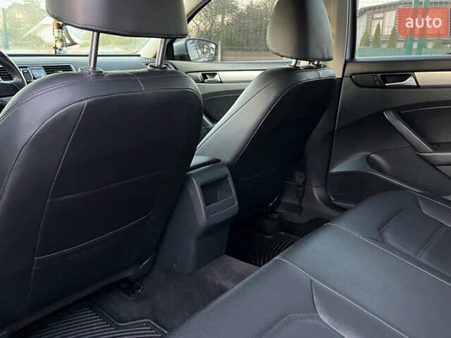 Серый Фольксваген Пассат, объемом двигателя 1.8 л и пробегом 212 тыс. км за 8900 $, фото 19 на Automoto.ua