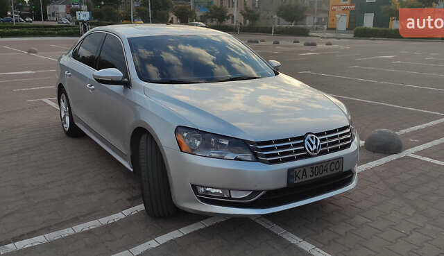 Серый Фольксваген Пассат, объемом двигателя 1.97 л и пробегом 248 тыс. км за 12900 $, фото 4 на Automoto.ua