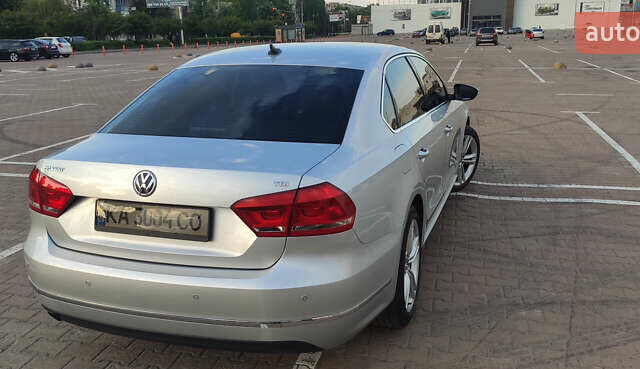 Серый Фольксваген Пассат, объемом двигателя 1.97 л и пробегом 248 тыс. км за 12900 $, фото 32 на Automoto.ua