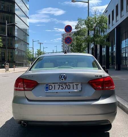 Сірий Фольксваген Пассат, об'ємом двигуна 1.8 л та пробігом 128 тис. км за 11700 $, фото 11 на Automoto.ua