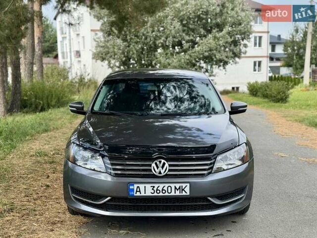 Серый Фольксваген Пассат, объемом двигателя 1.8 л и пробегом 199 тыс. км за 7999 $, фото 1 на Automoto.ua