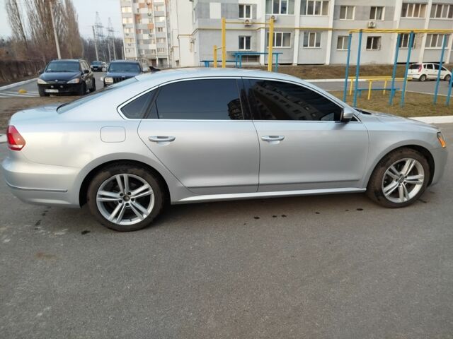 Сірий Фольксваген Пассат, об'ємом двигуна 2 л та пробігом 256 тис. км за 11100 $, фото 1 на Automoto.ua