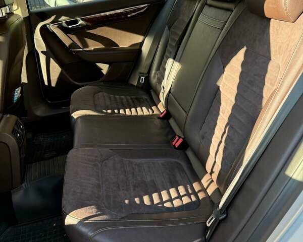 Серый Фольксваген Пассат, объемом двигателя 1.97 л и пробегом 140 тыс. км за 15000 $, фото 15 на Automoto.ua