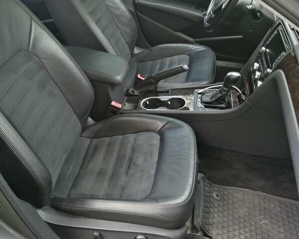 Сірий Фольксваген Пассат, об'ємом двигуна 1.8 л та пробігом 105 тис. км за 14500 $, фото 2 на Automoto.ua