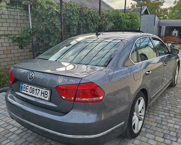 Серый Фольксваген Пассат, объемом двигателя 1.8 л и пробегом 319 тыс. км за 12000 $, фото 5 на Automoto.ua