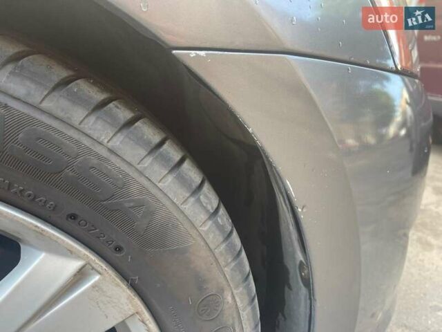 Сірий Фольксваген Пассат, об'ємом двигуна 1.8 л та пробігом 112 тис. км за 10400 $, фото 8 на Automoto.ua