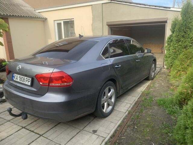 Серый Фольксваген Пассат, объемом двигателя 1.8 л и пробегом 197 тыс. км за 9950 $, фото 2 на Automoto.ua