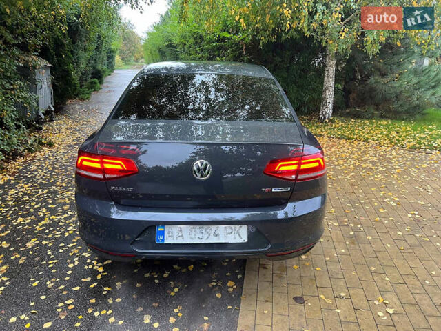Серый Фольксваген Пассат, объемом двигателя 1.4 л и пробегом 160 тыс. км за 10600 $, фото 16 на Automoto.ua