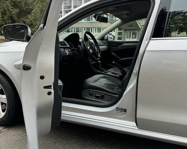 Серый Фольксваген Пассат, объемом двигателя 1.78 л и пробегом 169 тыс. км за 9999 $, фото 8 на Automoto.ua