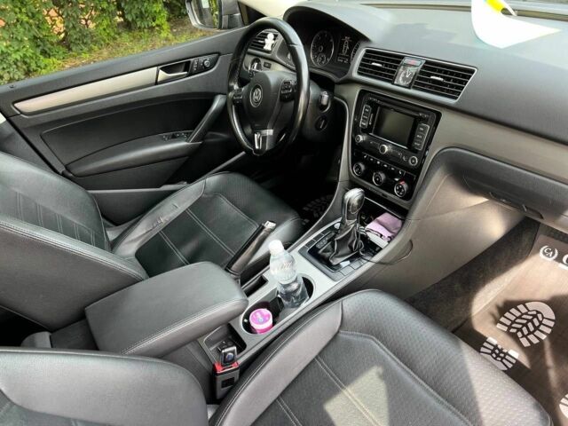 Сірий Фольксваген Пассат, об'ємом двигуна 2 л та пробігом 155 тис. км за 12500 $, фото 16 на Automoto.ua