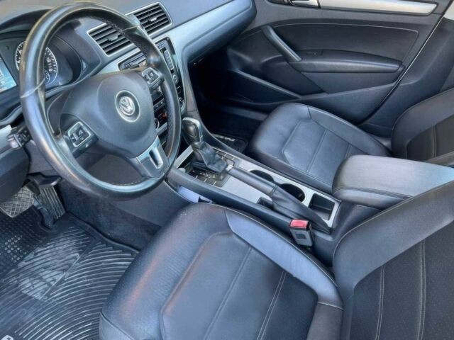 Серый Фольксваген Пассат, объемом двигателя 2 л и пробегом 72 тыс. км за 9900 $, фото 7 на Automoto.ua