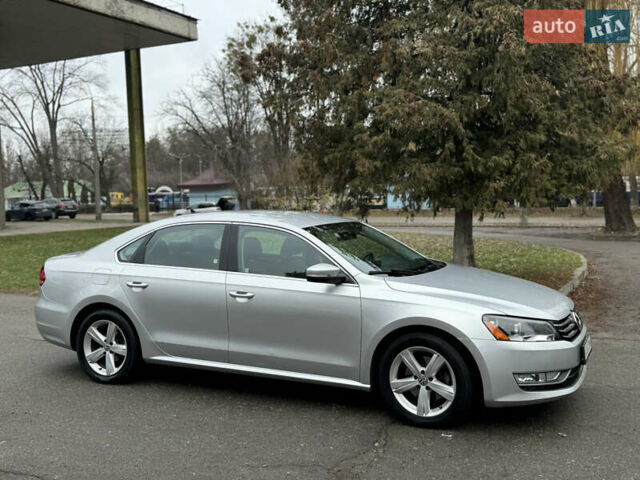 Сірий Фольксваген Пассат, об'ємом двигуна 1.8 л та пробігом 170 тис. км за 10000 $, фото 13 на Automoto.ua