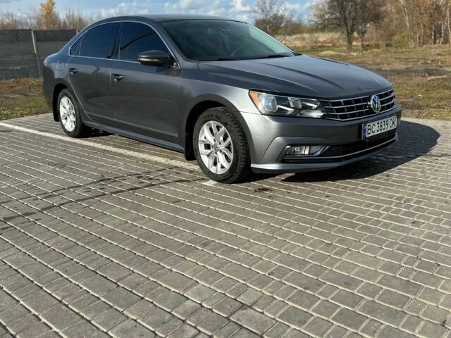 Серый Фольксваген Пассат, объемом двигателя 1.8 л и пробегом 102 тыс. км за 281 $, фото 4 на Automoto.ua