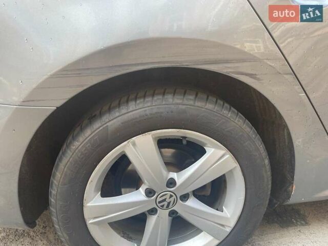 Сірий Фольксваген Пассат, об'ємом двигуна 1.8 л та пробігом 112 тис. км за 10400 $, фото 9 на Automoto.ua