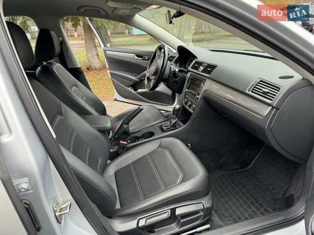 Серый Фольксваген Пассат, объемом двигателя 1.78 л и пробегом 169 тыс. км за 9999 $, фото 15 на Automoto.ua