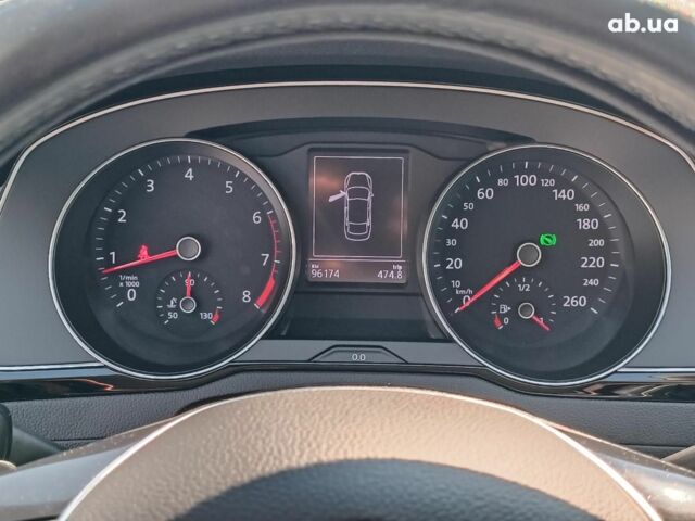 Серый Фольксваген Пассат, объемом двигателя 2.4 л и пробегом 96 тыс. км за 17440 $, фото 25 на Automoto.ua