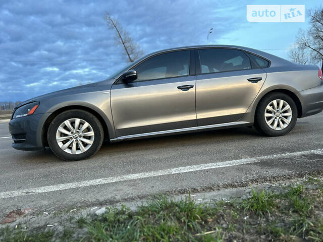Сірий Фольксваген Пассат, об'ємом двигуна 1.8 л та пробігом 136 тис. км за 10500 $, фото 1 на Automoto.ua