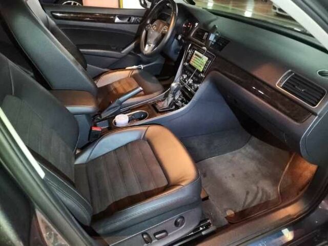 Сірий Фольксваген Пассат, об'ємом двигуна 2 л та пробігом 85 тис. км за 5110 $, фото 6 на Automoto.ua