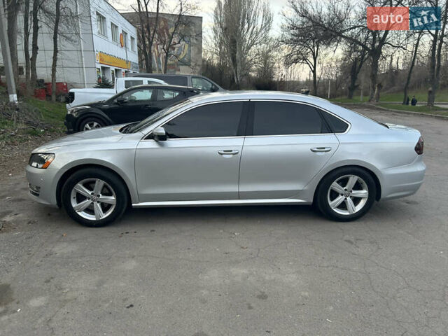 Серый Фольксваген Пассат, объемом двигателя 1.8 л и пробегом 127 тыс. км за 14000 $, фото 3 на Automoto.ua