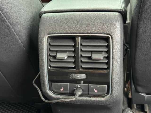 Серый Фольксваген Пассат, объемом двигателя 1.8 л и пробегом 173 тыс. км за 13250 $, фото 11 на Automoto.ua