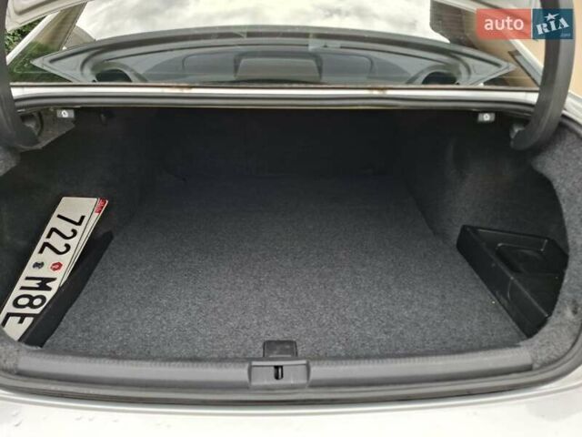 Сірий Фольксваген Пассат, об'ємом двигуна 0 л та пробігом 131 тис. км за 14300 $, фото 15 на Automoto.ua