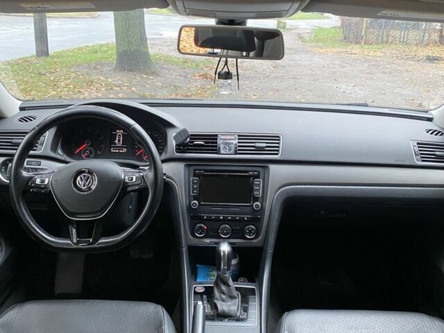 Серый Фольксваген Пассат, объемом двигателя 1.8 л и пробегом 129 тыс. км за 11500 $, фото 18 на Automoto.ua