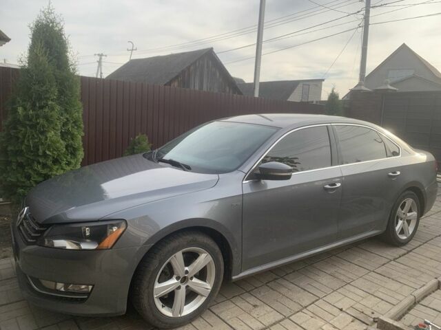 Серый Фольксваген Пассат, объемом двигателя 1.8 л и пробегом 197 тыс. км за 9950 $, фото 1 на Automoto.ua