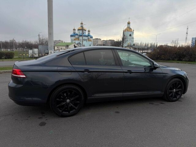 Серый Фольксваген Пассат, объемом двигателя 2 л и пробегом 257 тыс. км за 16900 $, фото 9 на Automoto.ua