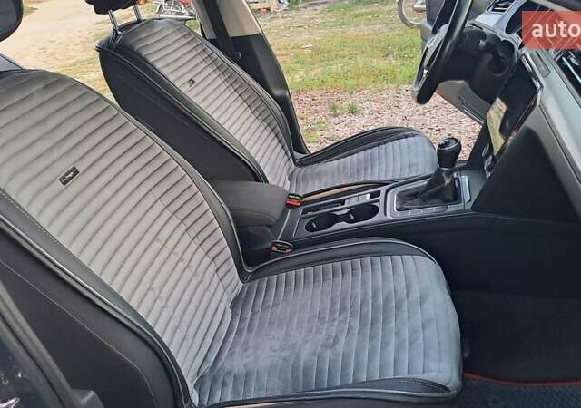 Серый Фольксваген Пассат, объемом двигателя 1.97 л и пробегом 280 тыс. км за 14800 $, фото 4 на Automoto.ua