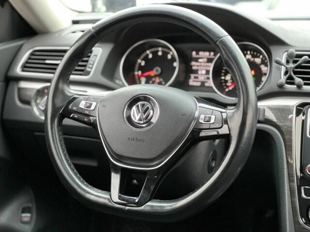 Серый Фольксваген Пассат, объемом двигателя 1.8 л и пробегом 173 тыс. км за 13300 $, фото 14 на Automoto.ua